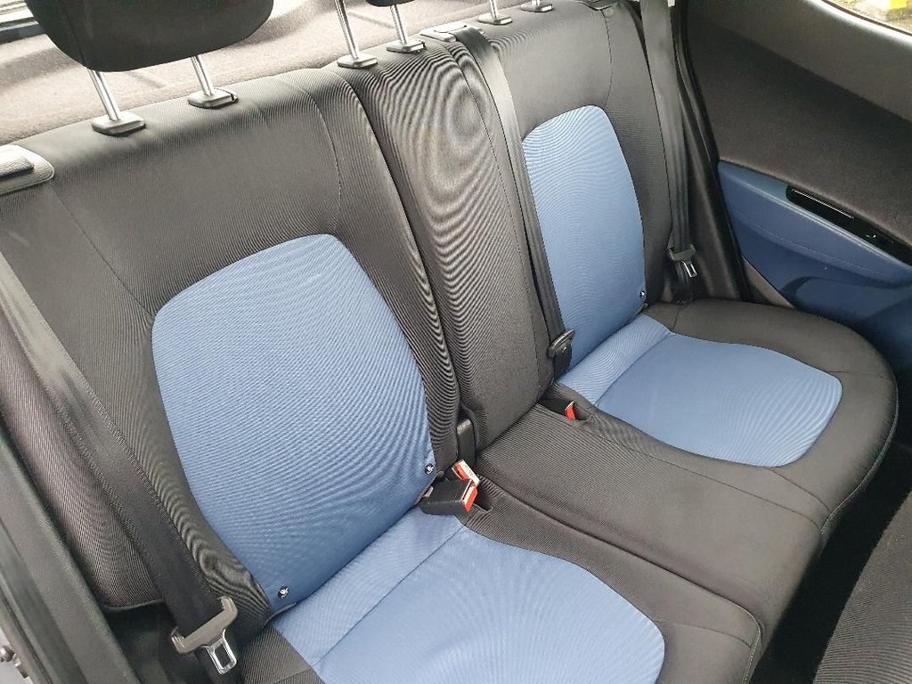 Used Hyundai i10 2015 for sale - 77437213: Photo 11