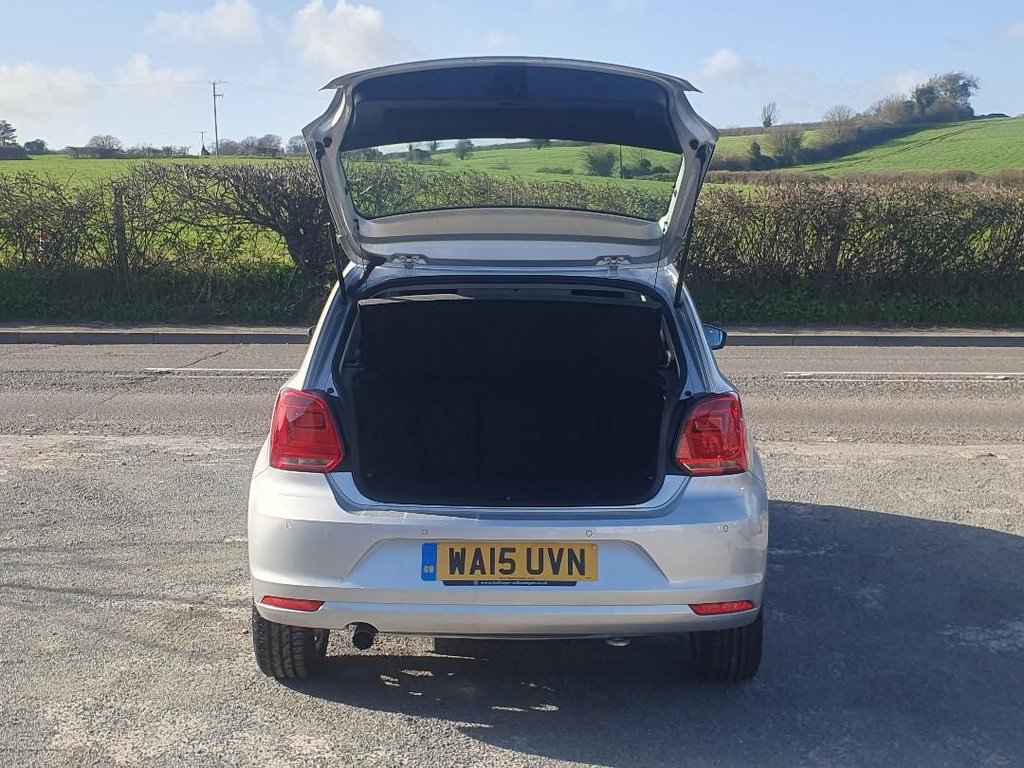 Used Volkswagen Polo 2015 for sale - 77905061: Photo 8