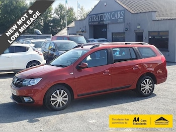 Used Dacia Logan MCV 2017 for sale - 76322030: Photo