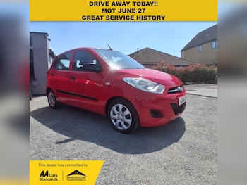 Used Hyundai i10 2011 for sale - 79022686: Photo
