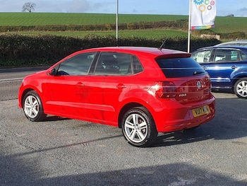 Used Volkswagen Polo 2017 for sale - 76406634: Photo