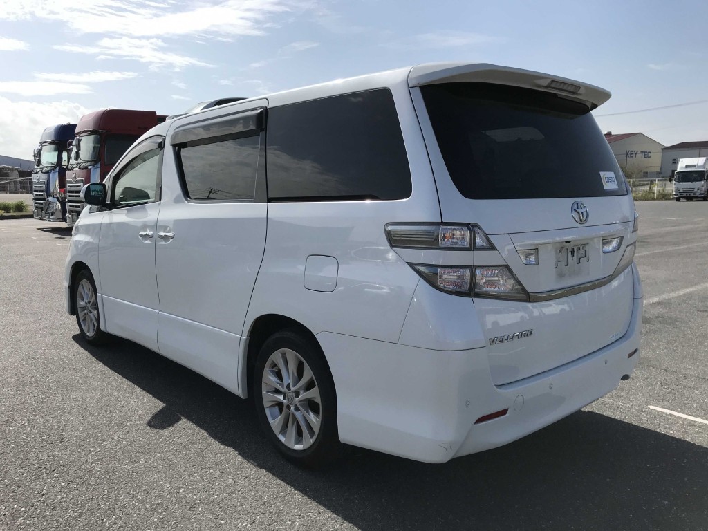 Used Toyota Vellfire 2010 for sale - 76344257: Photo 6