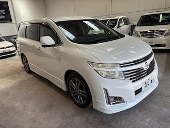 Used Nissan Elgrand 2011 for sale - 75570242: Photo
