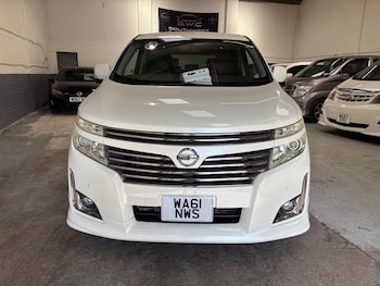 Used Nissan Elgrand 2011 for sale - 75570242: Photo