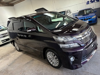 Toyota - Vellfire