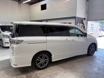 Used Nissan Elgrand 2011 for sale - 74745368: Photo