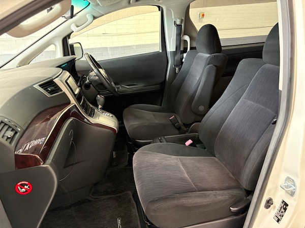 Used Toyota Vellfire 2012 for sale - 75571831: Photo 11