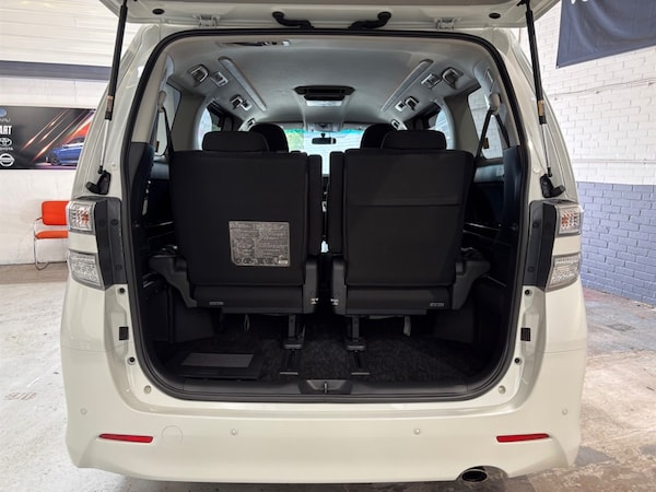 Used Toyota Vellfire 2012 for sale - 75571831: Photo 12
