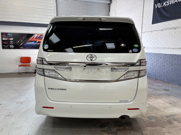 Used Toyota Vellfire 2012 for sale - 75571831: Photo 4