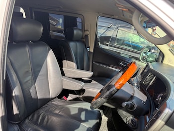 Used Nissan Elgrand 2022 for sale - 76221922: Photo 3