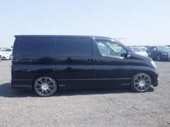 Used Nissan Elgrand 2009 for sale - 74264287: Photo