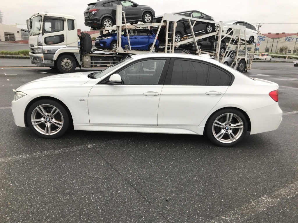 Used BMW 3 Series 2013 for sale - 76322130: Photo 5