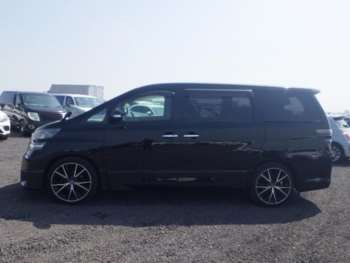 Used Toyota Vellfire 2010 for sale - 74264259: Photo