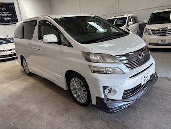 2012 - 2.4 Platnium Edition- TRD Bodykit-Parking Sensors- Twin Power Doors- In Sto