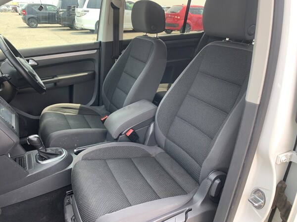 Used Volkswagen Touran 2014 for sale - 76290154: Photo 15