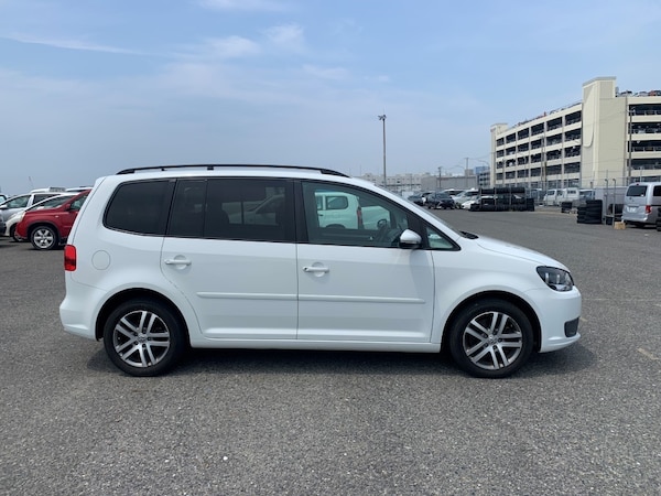 Used Volkswagen Touran 2014 for sale - 76290154: Photo 4