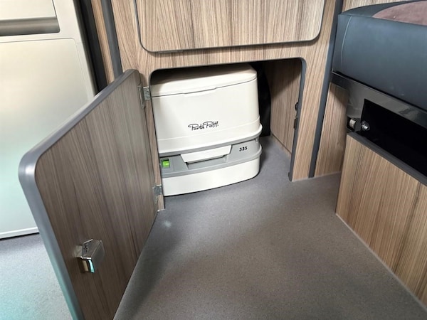Used Toyota Alphard 2012 for sale - 75572426: Photo 15