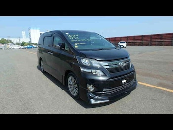 2014 - 2.4Z Goldeneyes2 *Half Leather*Power Doors* Parking Sensors*On Route 5-Door