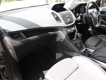 Used Vauxhall Zafira Tourer 2015 for sale - 79675316: Photo