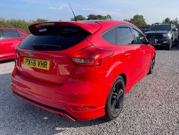 Used Ford Focus 2016 for sale - 79695788: Photo