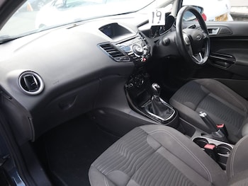 Used Ford Fiesta 2013 for sale - 79607976: Photo