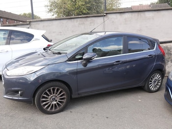 Used Ford Fiesta 2013 for sale - 79607976: Photo