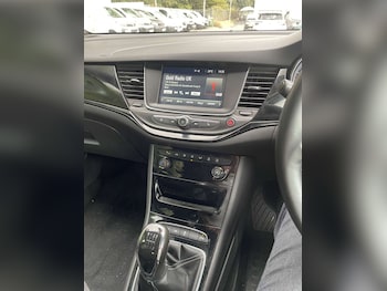 Used Vauxhall Astra 2017 for sale - 79587956: Photo