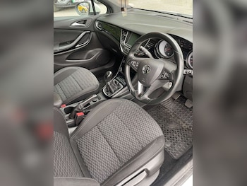 Used Vauxhall Astra 2017 for sale - 79587956: Photo
