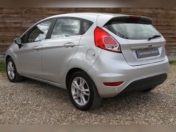 Used Ford Fiesta 2016 for sale - 79075813: Photo