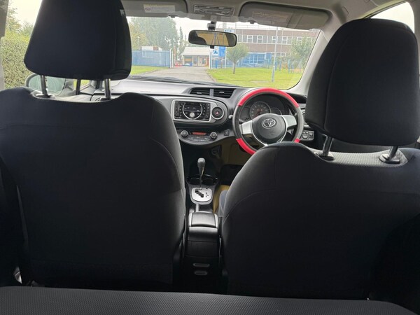 Used Toyota Vitz 2012 for sale - 73167408: Photo 24