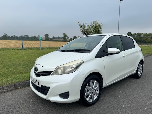 Used Toyota Vitz 2012 for sale - 73167408: Photo 3