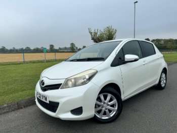 Used Toyota Vitz  for sale - 73167408: Photo