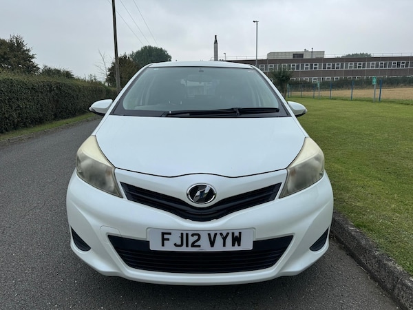 Used Toyota Vitz 2012 for sale - 73167408: Photo 5