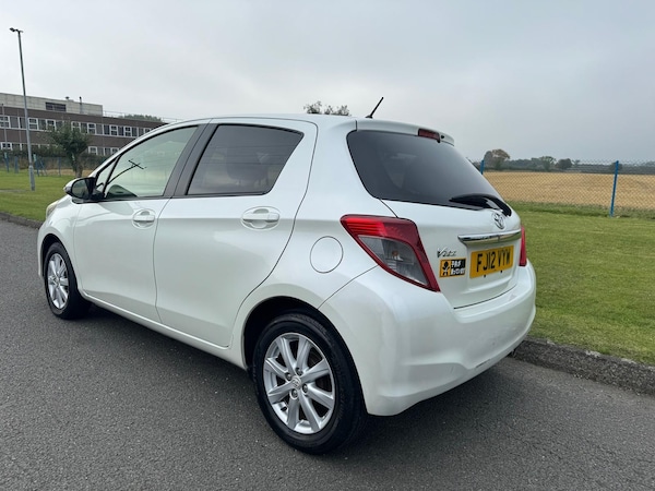 Used Toyota Vitz 2012 for sale - 73167408: Photo 8