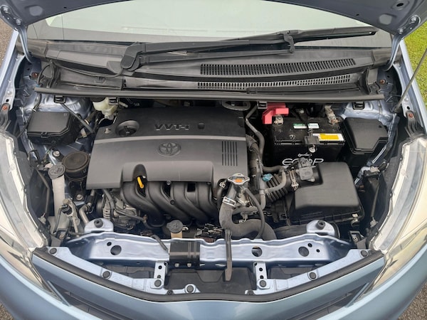 Used Toyota Vitz 2024 for sale - 76330993: Photo 29