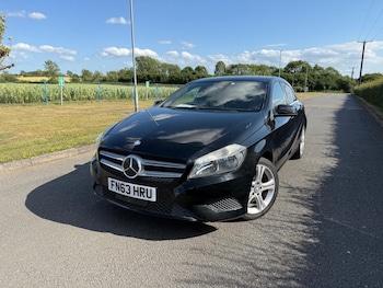 Used Mercedes-Benz A-Class 2013 for sale - 76445946: Photo