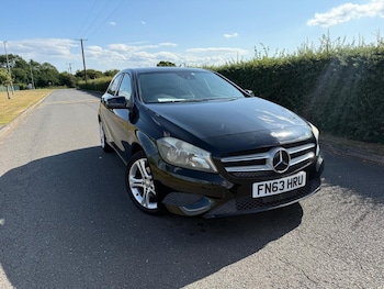 Used Mercedes-Benz A-Class 2013 for sale - 76445946: Photo