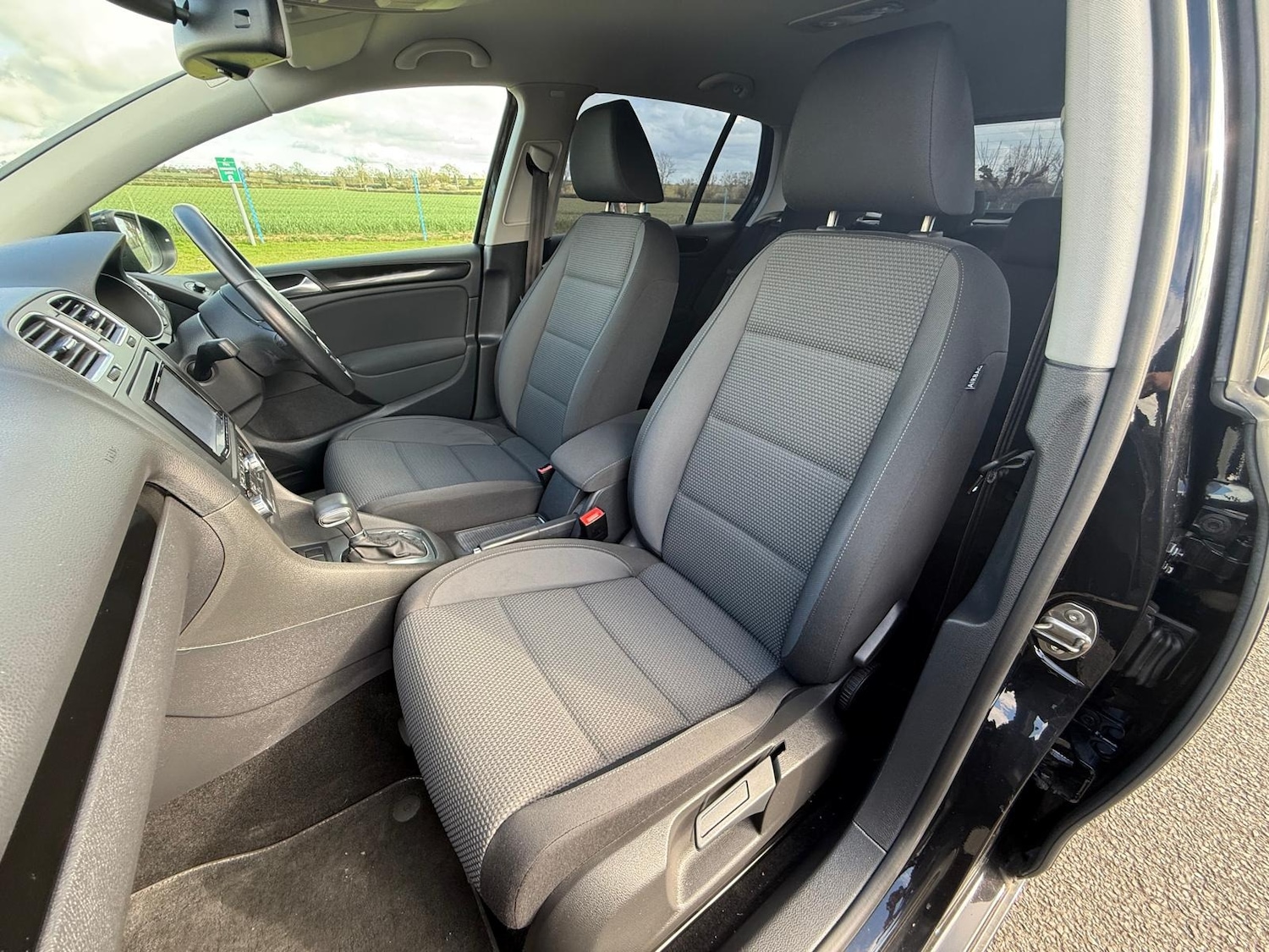 Used Volkswagen Golf 2025 for sale - 78117080: Photo 19