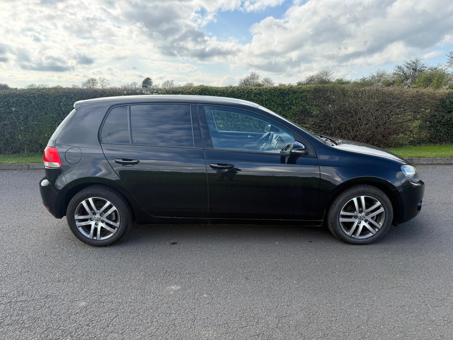 Used Volkswagen Golf 2025 for sale - 78117080: Photo 4