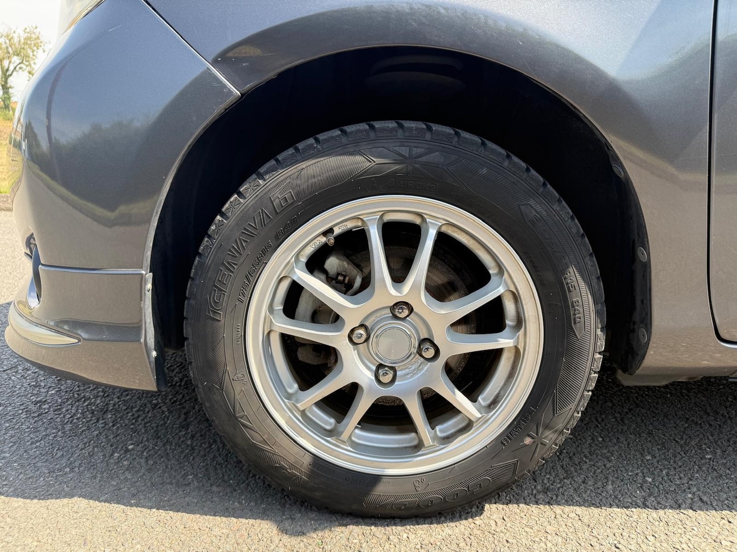 Used Toyota Vitz 2024 for sale - 76504752: Photo 15