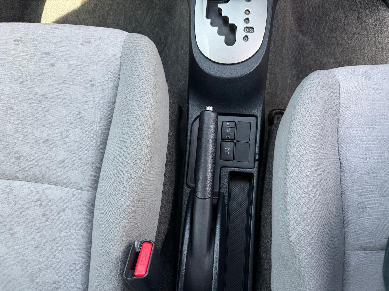 Used Toyota Vitz 2024 for sale - 76504752: Photo 23