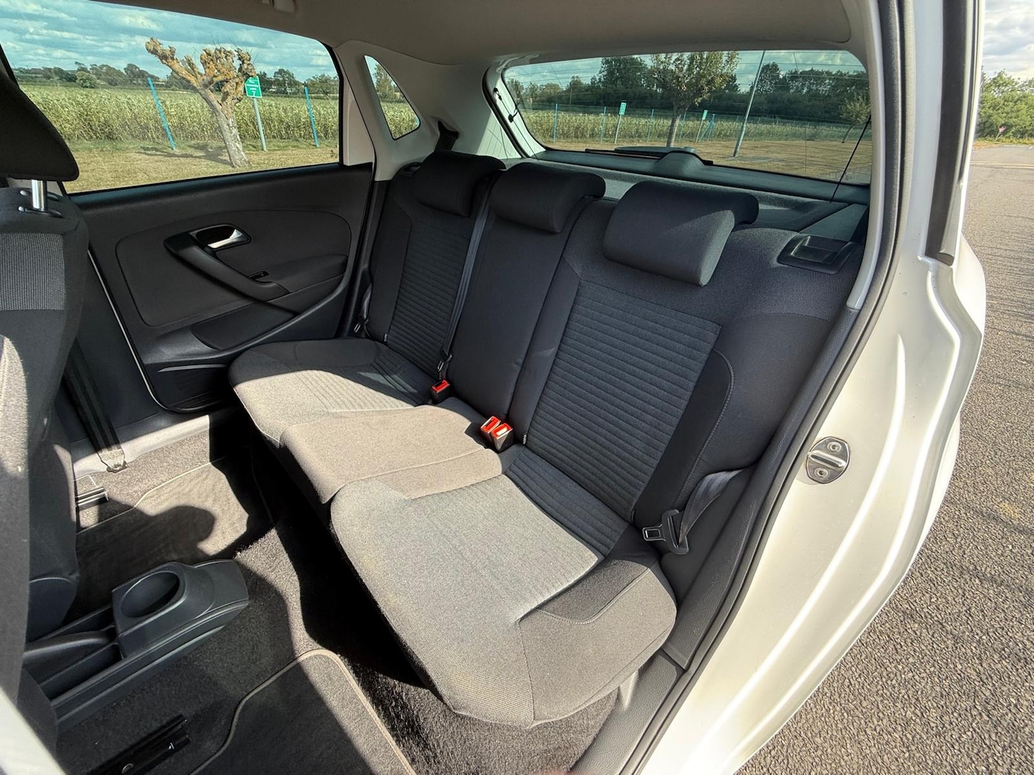 Used Volkswagen Polo 2014 for sale - 76859582: Photo 23