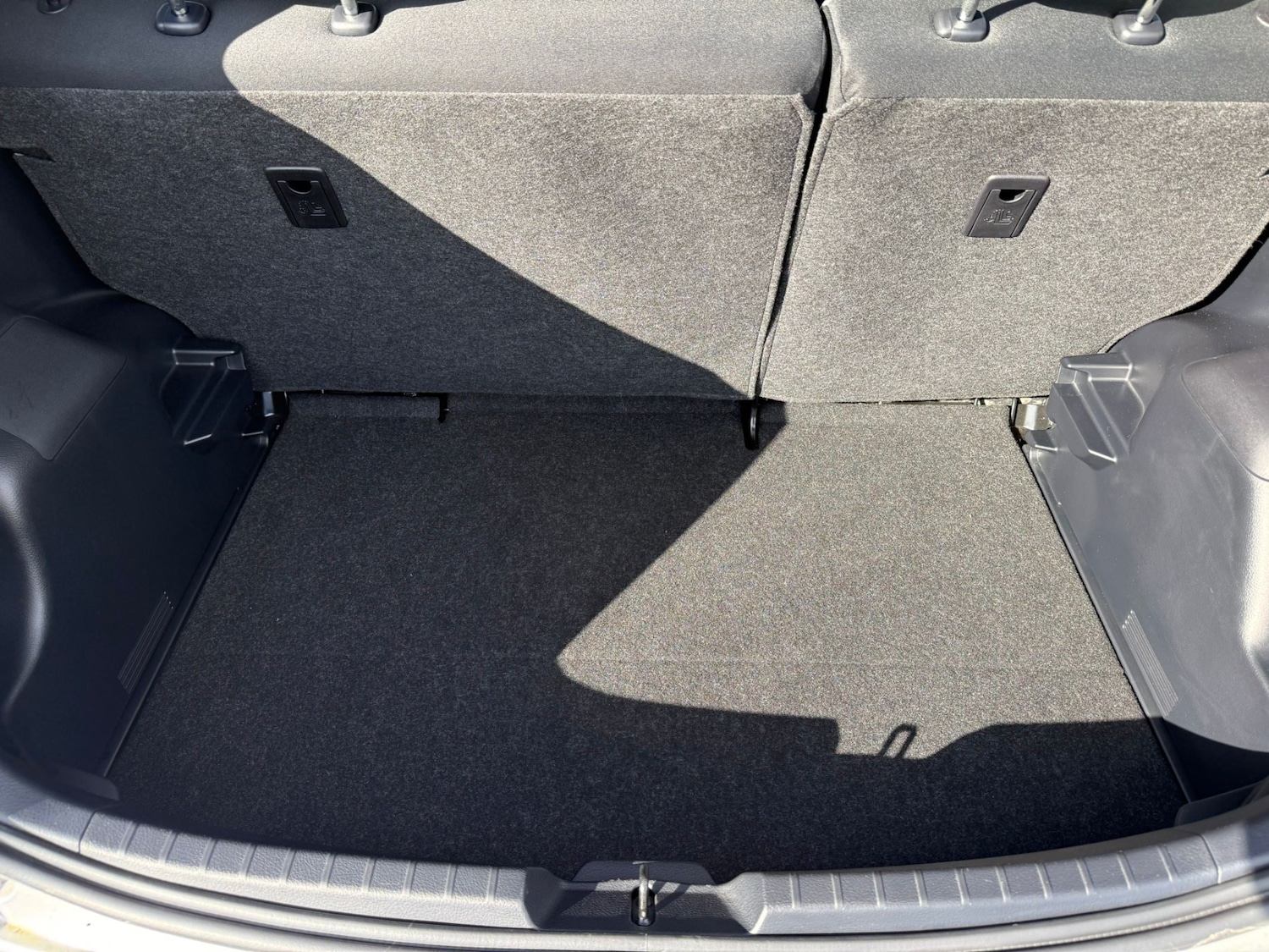 Used Toyota Yaris 2011 for sale - 77078092: Photo 10