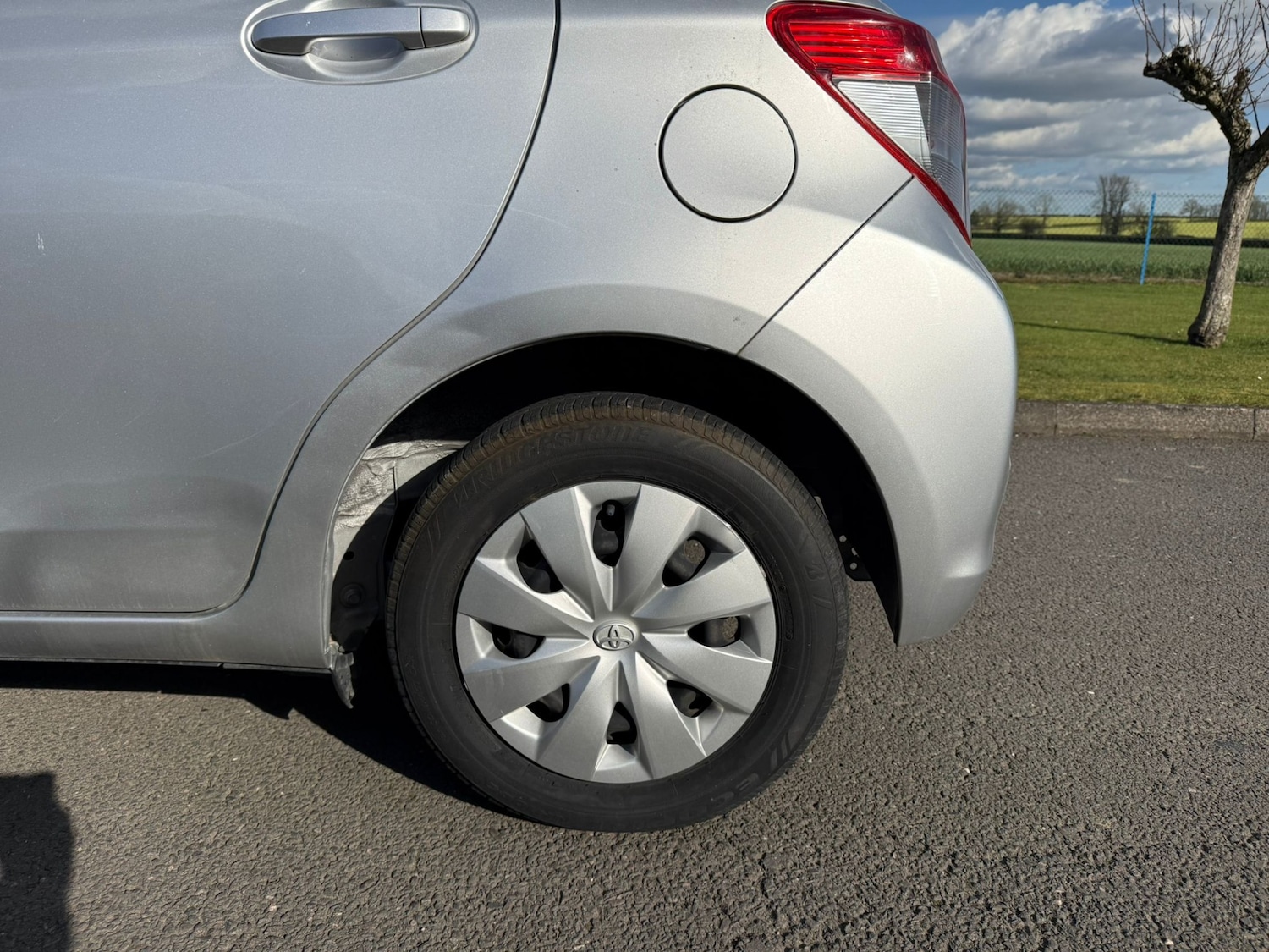 Used Toyota Yaris 2011 for sale - 77078092: Photo 13