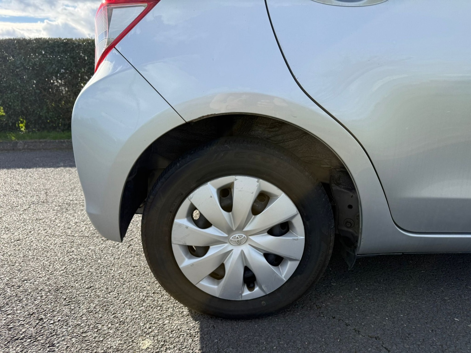 Used Toyota Yaris 2011 for sale - 77078092: Photo 5