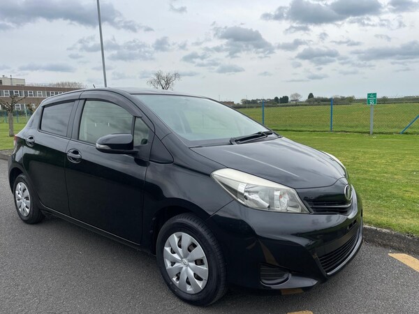 Used Toyota Vitz 2011 for sale - 74138582: Photo 1