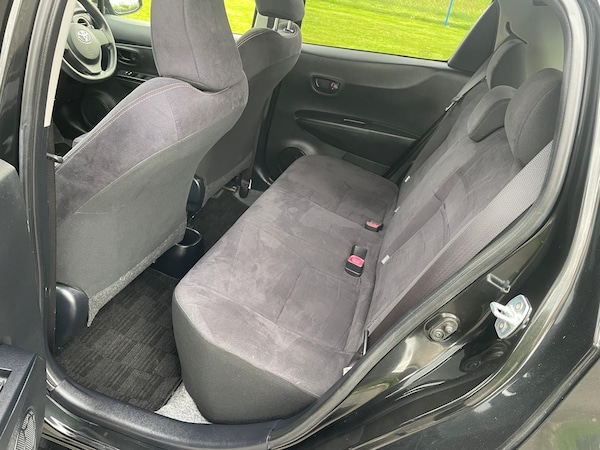 Used Toyota Vitz 2011 for sale - 74138582: Photo 20