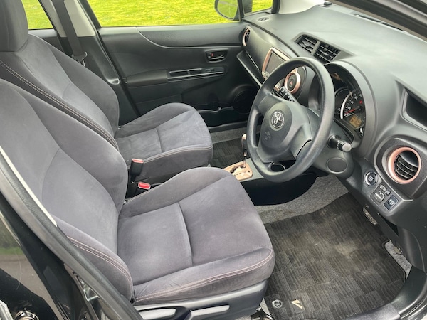Used Toyota Vitz 2011 for sale - 74138582: Photo 7