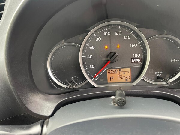 Used Toyota Vitz 2011 for sale - 74138582: Photo 9