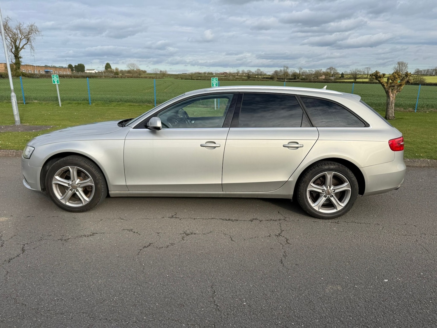 Used Audi A4 2013 for sale - 78028056: Photo 12